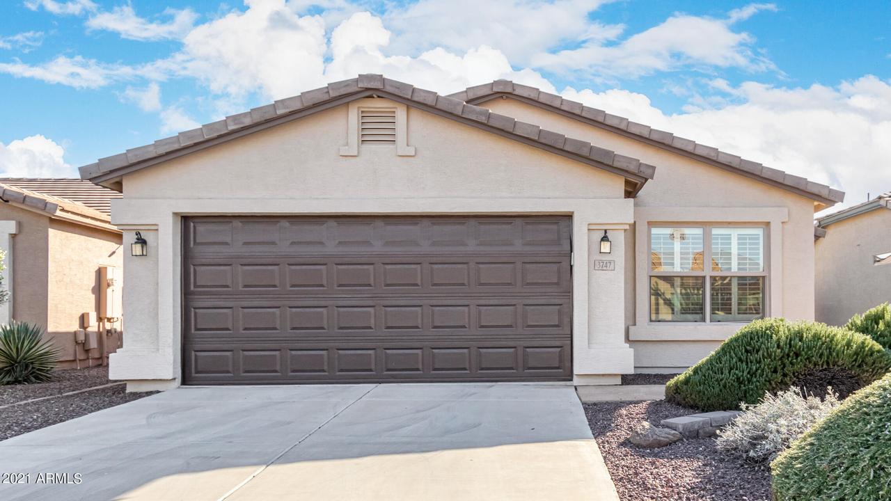 3747 E Hazeltine Way, Chandler, AZ 85249