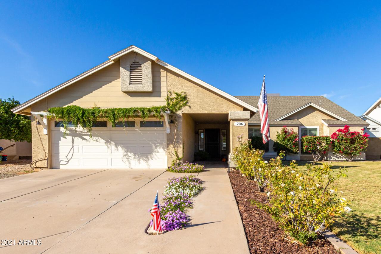 706 W Mission Dr., Chandler, AZ 85225
