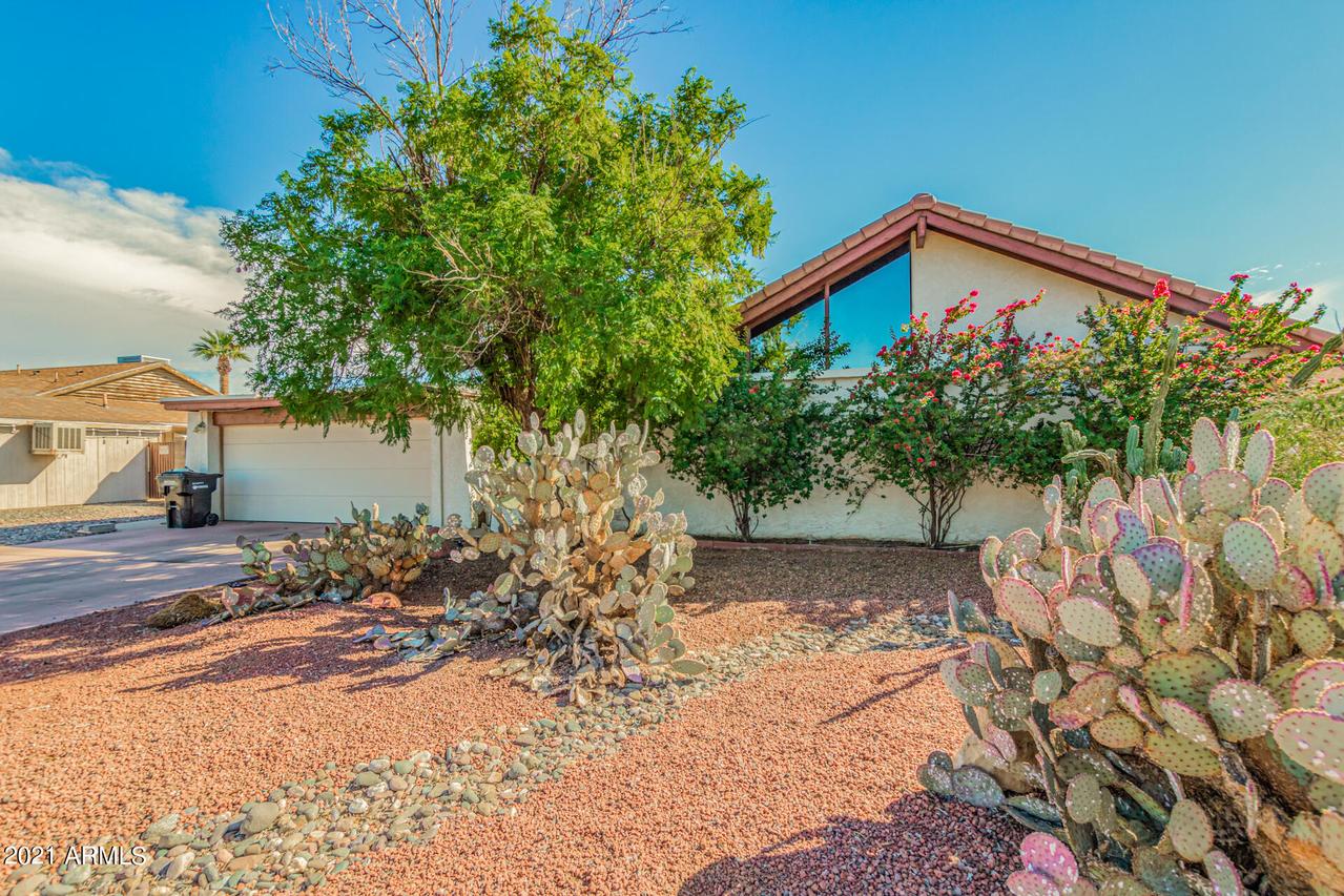 3031 W Mercer Ln., Phoenix, AZ 85029