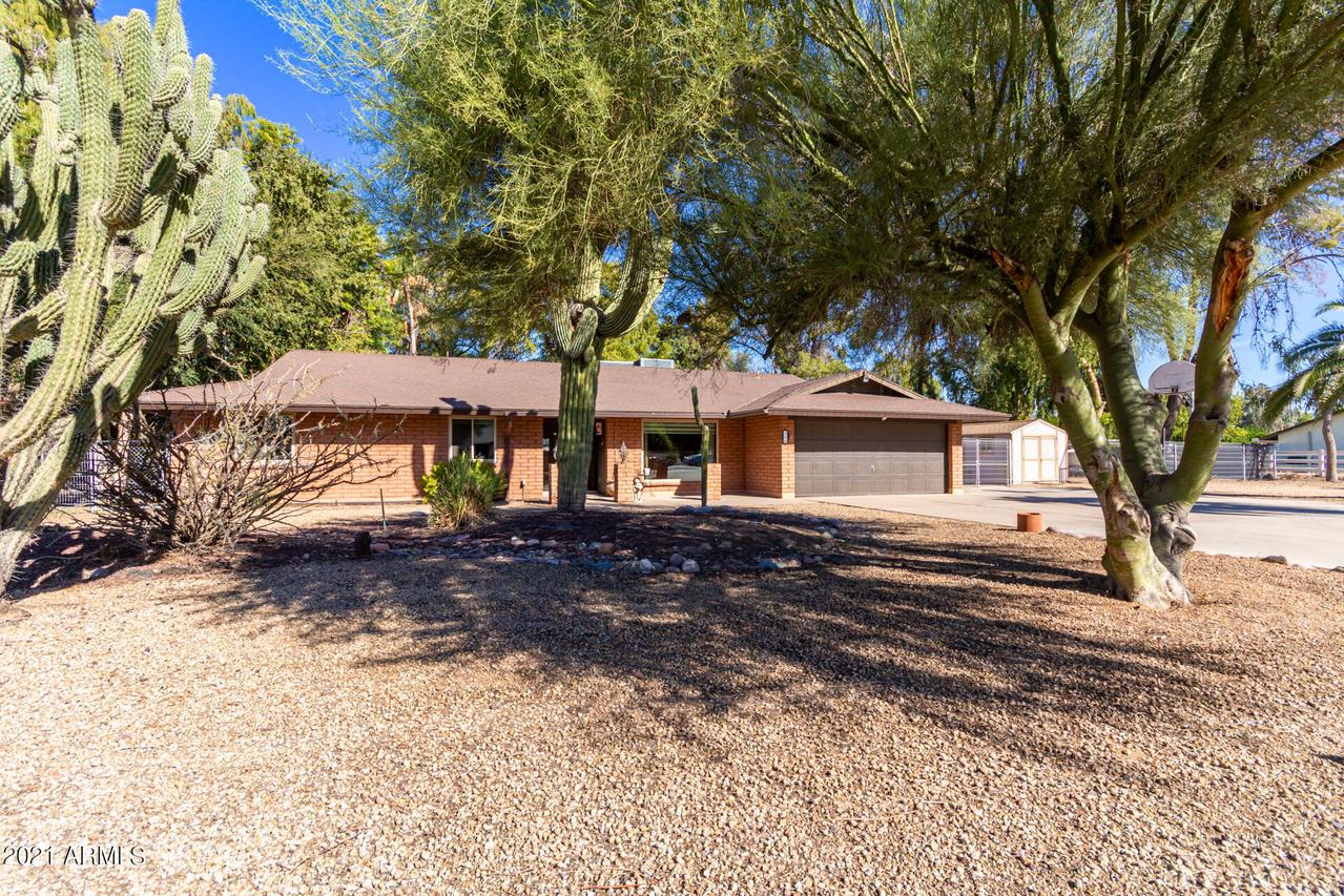 516 E Buffalo St., Gilbert, AZ 85295