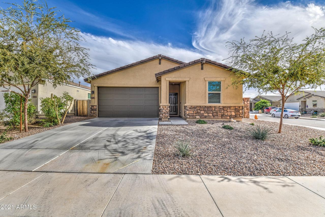 605 W Cholena Tr., San Tan Valley, AZ 85140