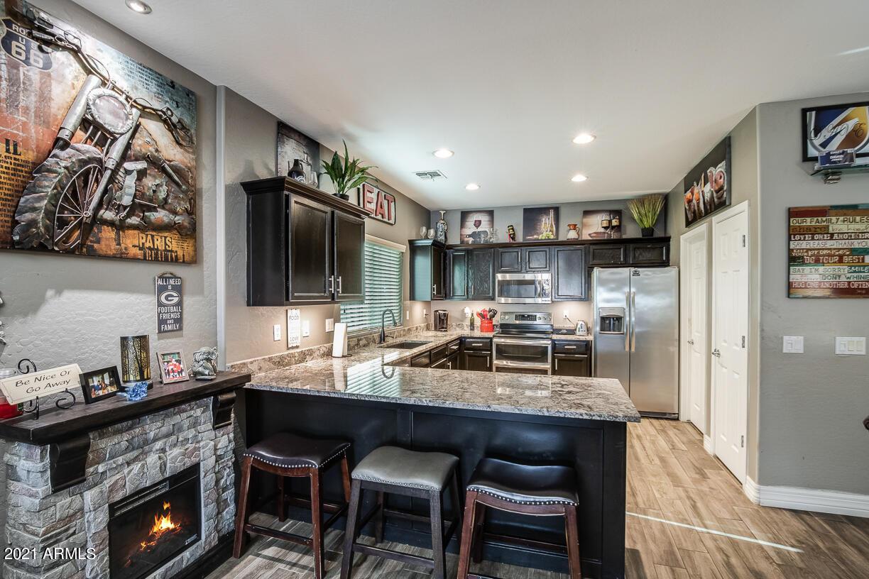 2213 S 88th Ave., Tolleson, AZ 85353