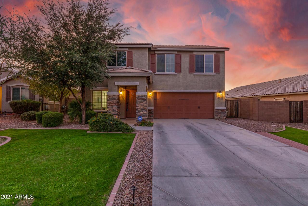 7914 S Columbus Dr., Gilbert, AZ 85298