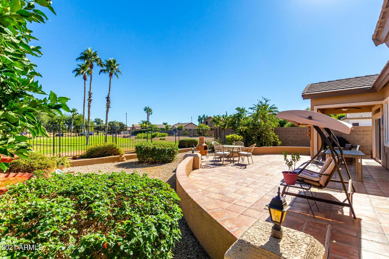 915 S Parkcrest St., Gilbert, AZ 85296