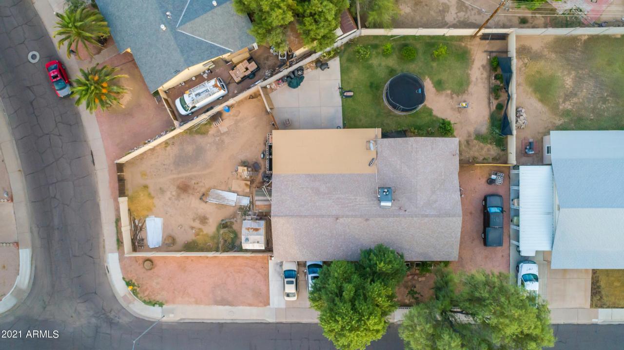 5219 N 67th Ave., Glendale, AZ 85301