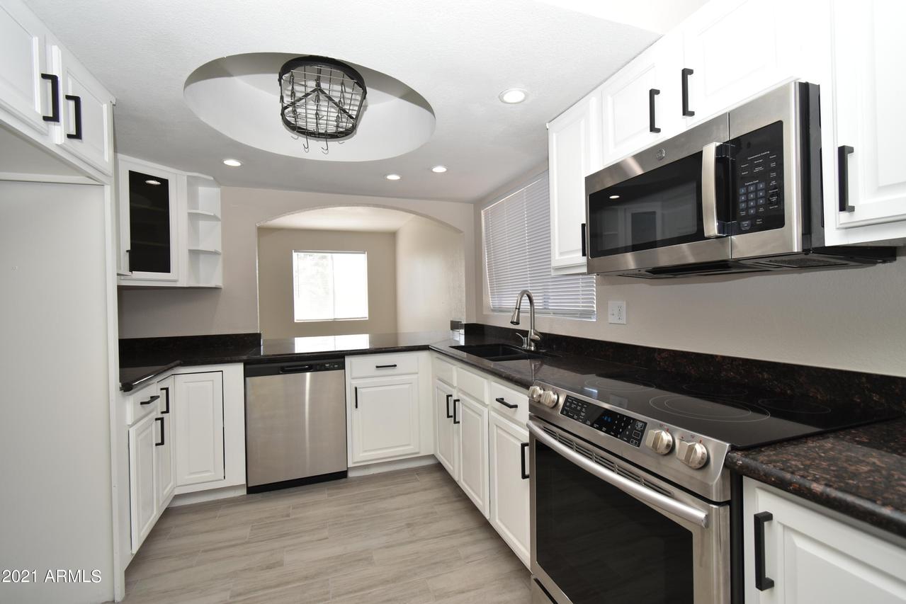 6115 W Nancy Rd., Glendale, AZ 85306