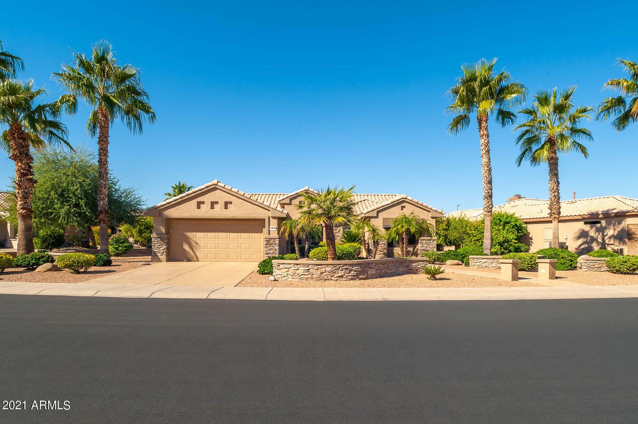 19550 N Rim Dr., Surprise, AZ 85374