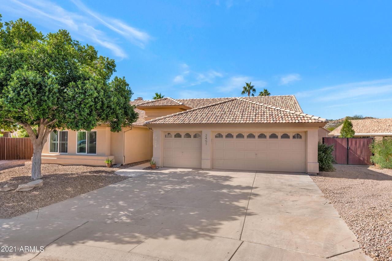 2451 E Dry Creek Rd., Phoenix, AZ 85048