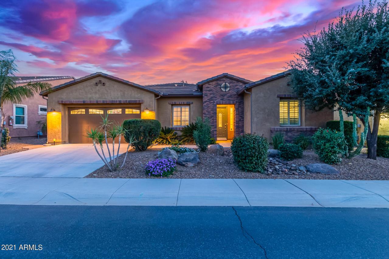 37171 N Stoneware Dr., Queen Creek, AZ 85140