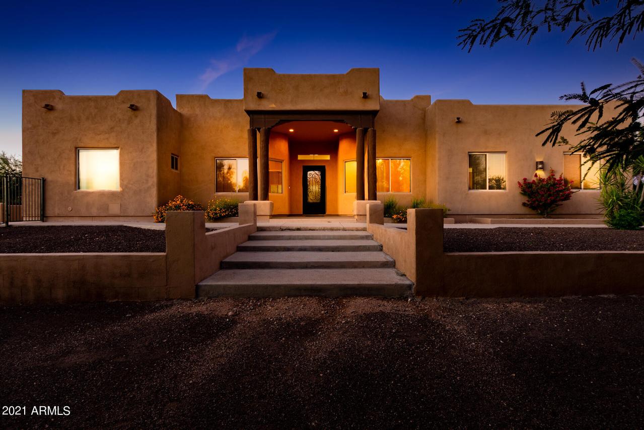 39716 N 1st St., Desert Hills, AZ 85086