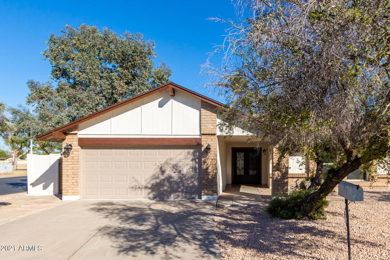 1328 W Brooks St., Chandler, AZ 85224