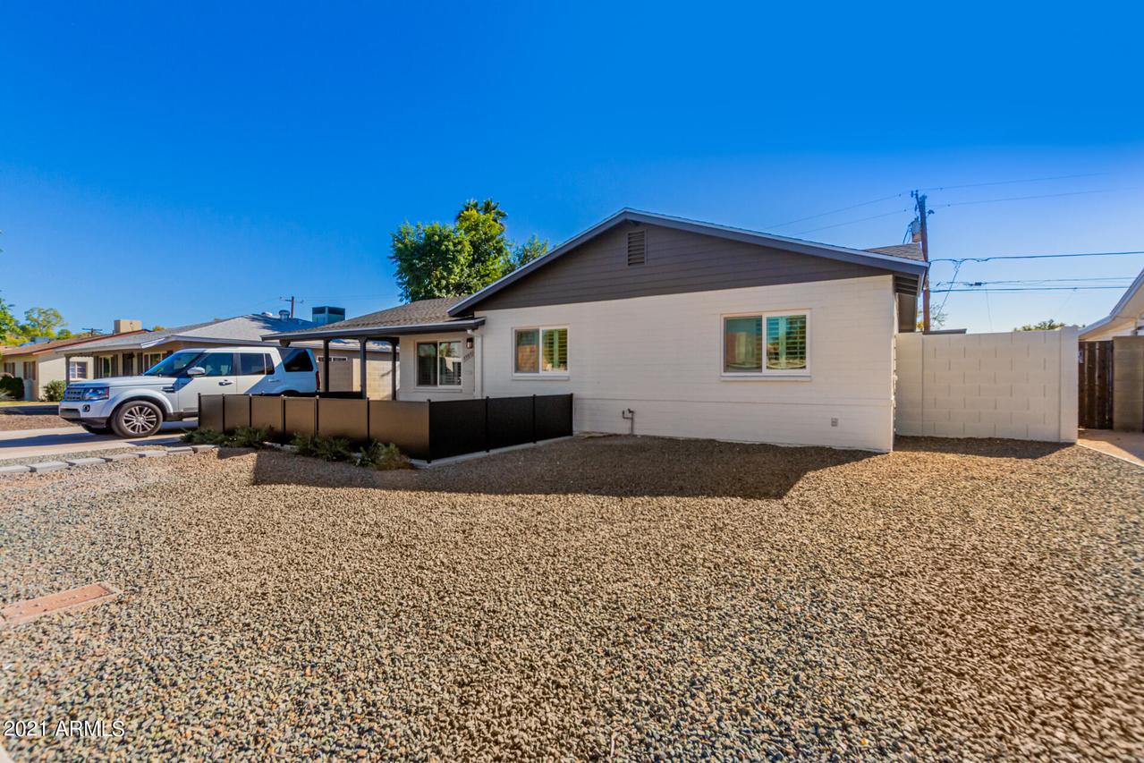 7707 E Earll Dr., Scottsdale, AZ 85251