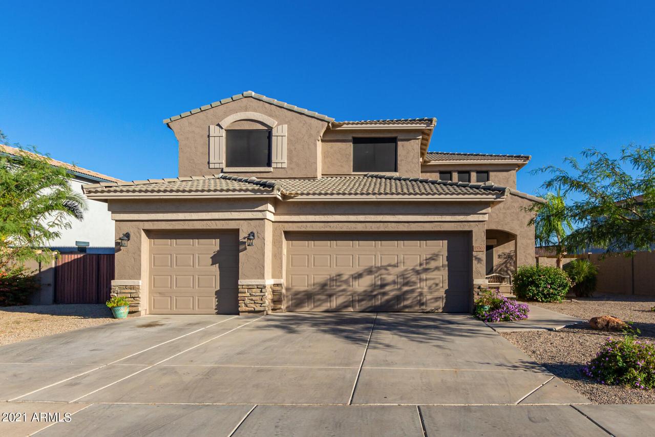 15703 N 172nd Ln., Surprise, AZ 85388
