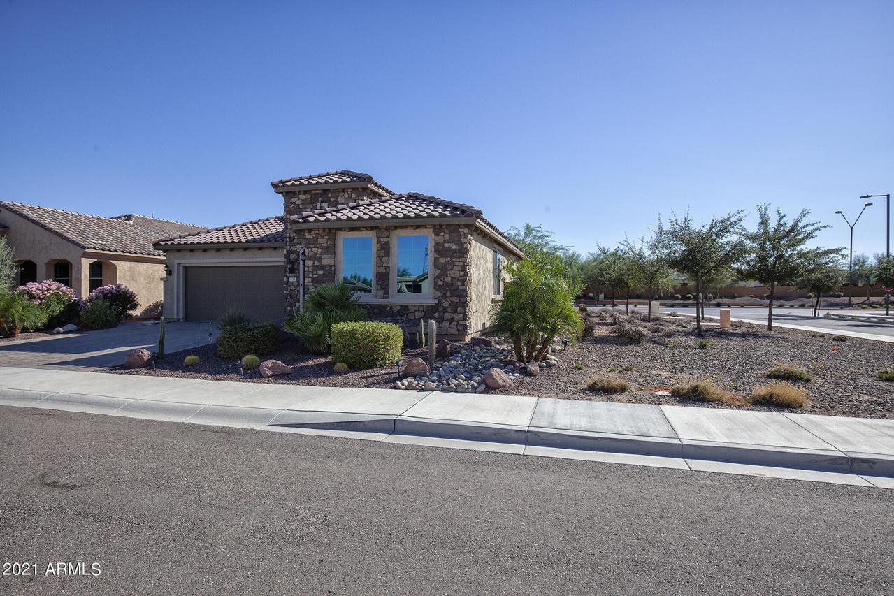 20553 N 274th Ave., Buckeye, AZ 85396