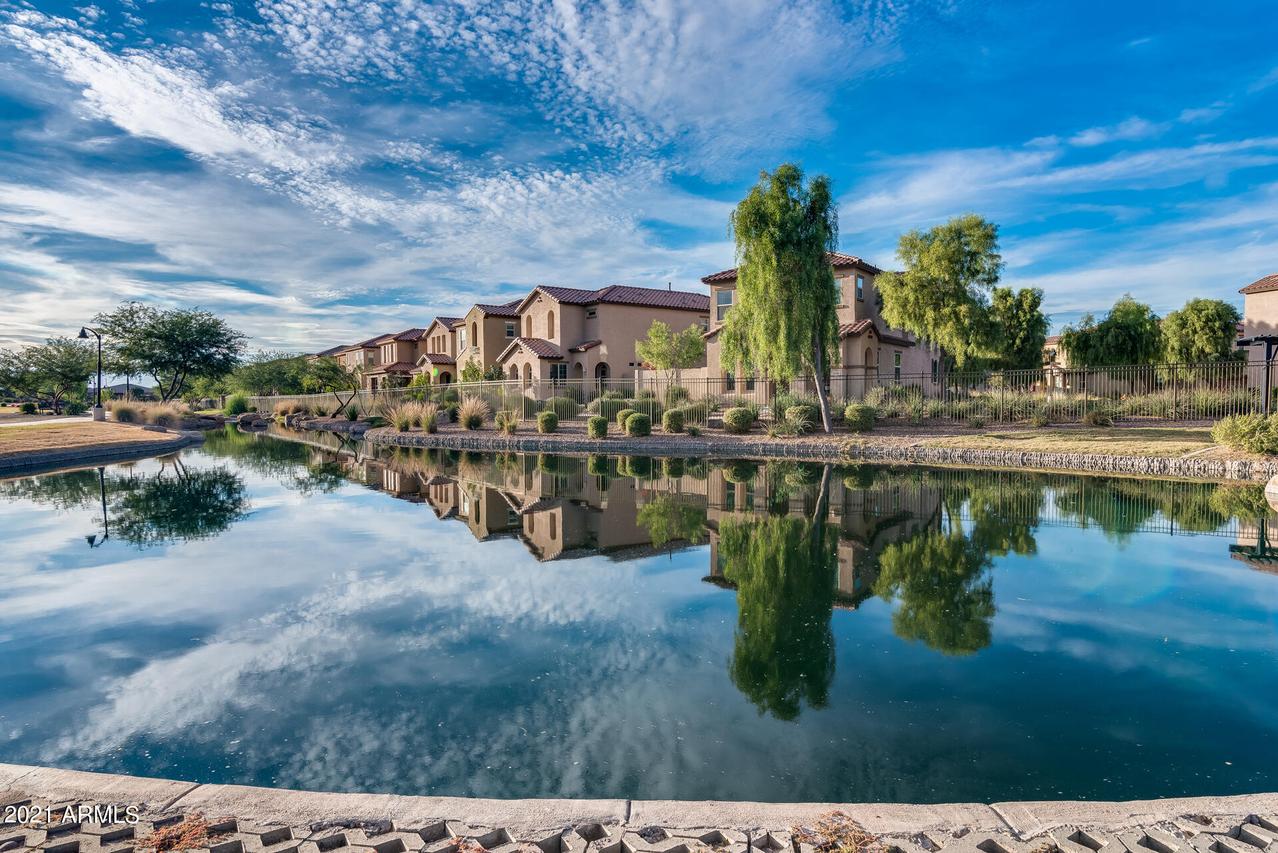 3737 E Dogwood Dr., Chandler, AZ 85286