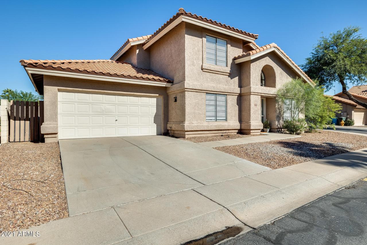 4532 E Villa Theresa Dr., Phoenix, AZ 85032