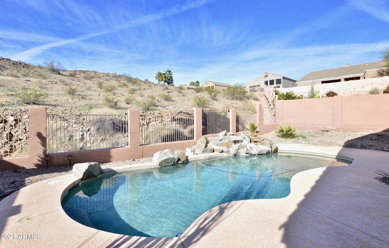 276 E Ashurst Dr., Phoenix, AZ 85048