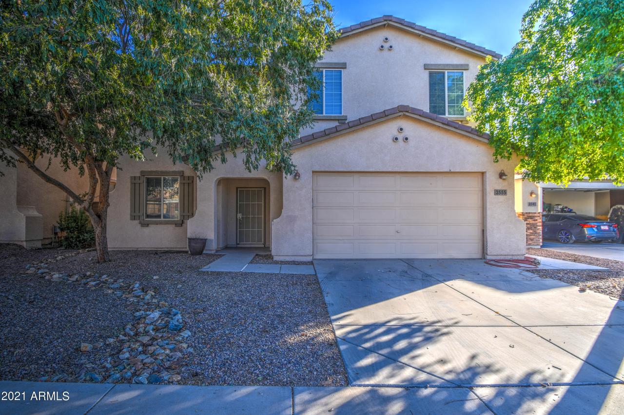 3555 E Amarillo Way, San Tan Valley, AZ 85140