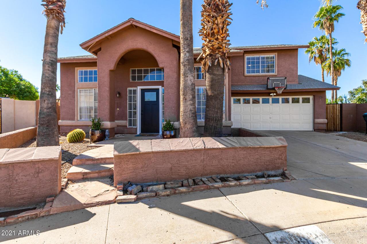 18834 N 14th Way, Phoenix, AZ 85024