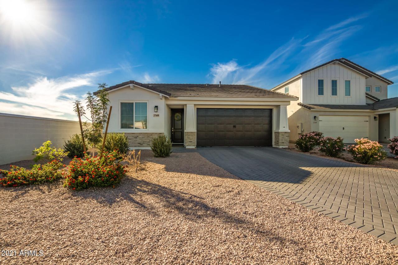 37608 N Poplar Rd., San Tan Valley, AZ 85140