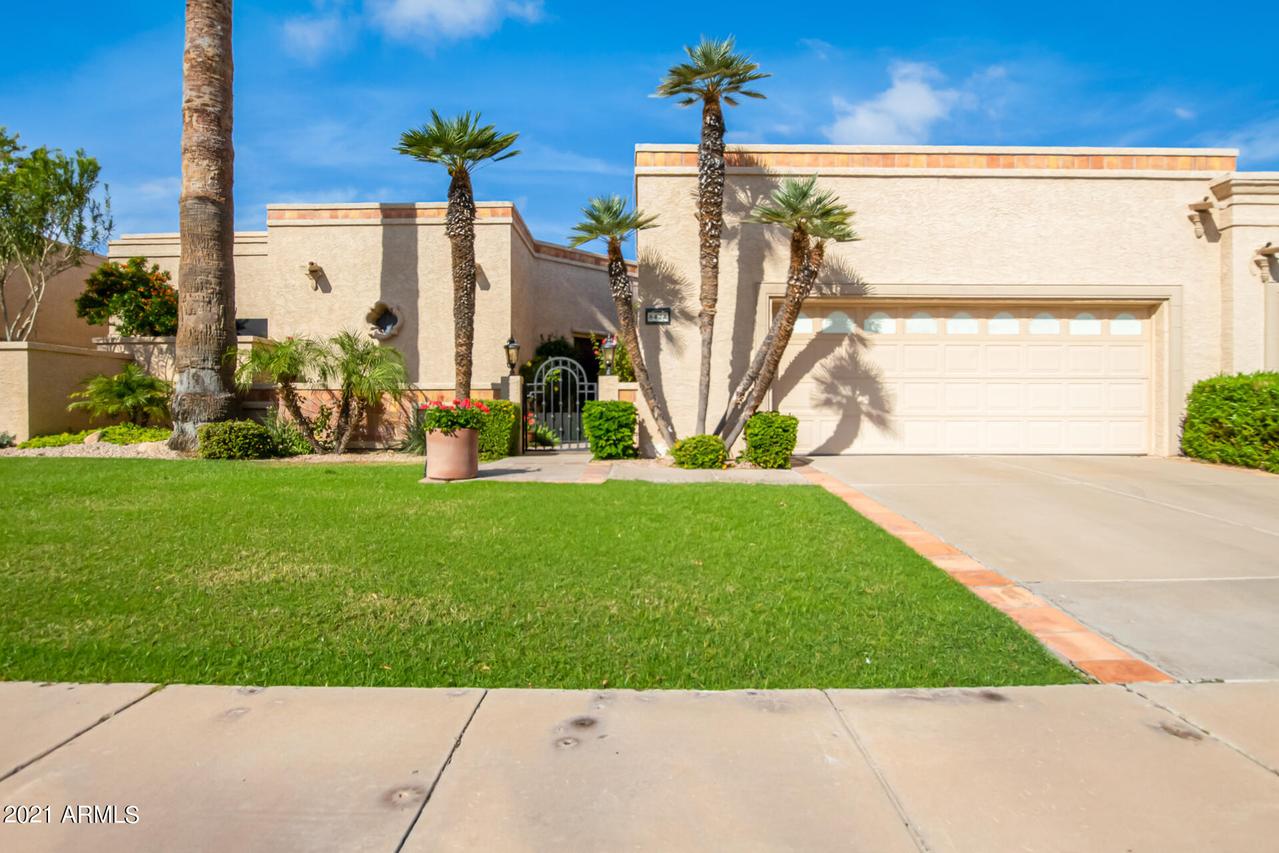 8426 E Del Camino Dr., Scottsdale, AZ 85258