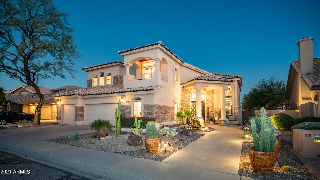 1687 E Glenhaven Dr., Phoenix, AZ 85048