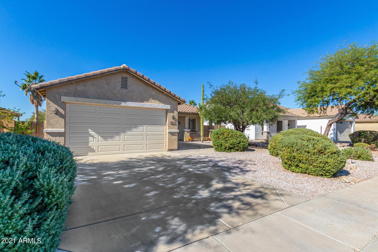 41300 N Vine Ave., San Tan Valley, AZ 85140