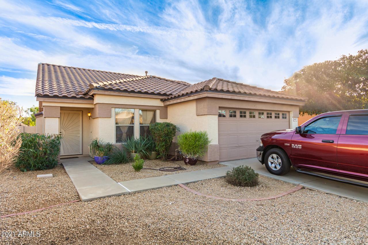 8453 E Nido Ave., Mesa, AZ 85208