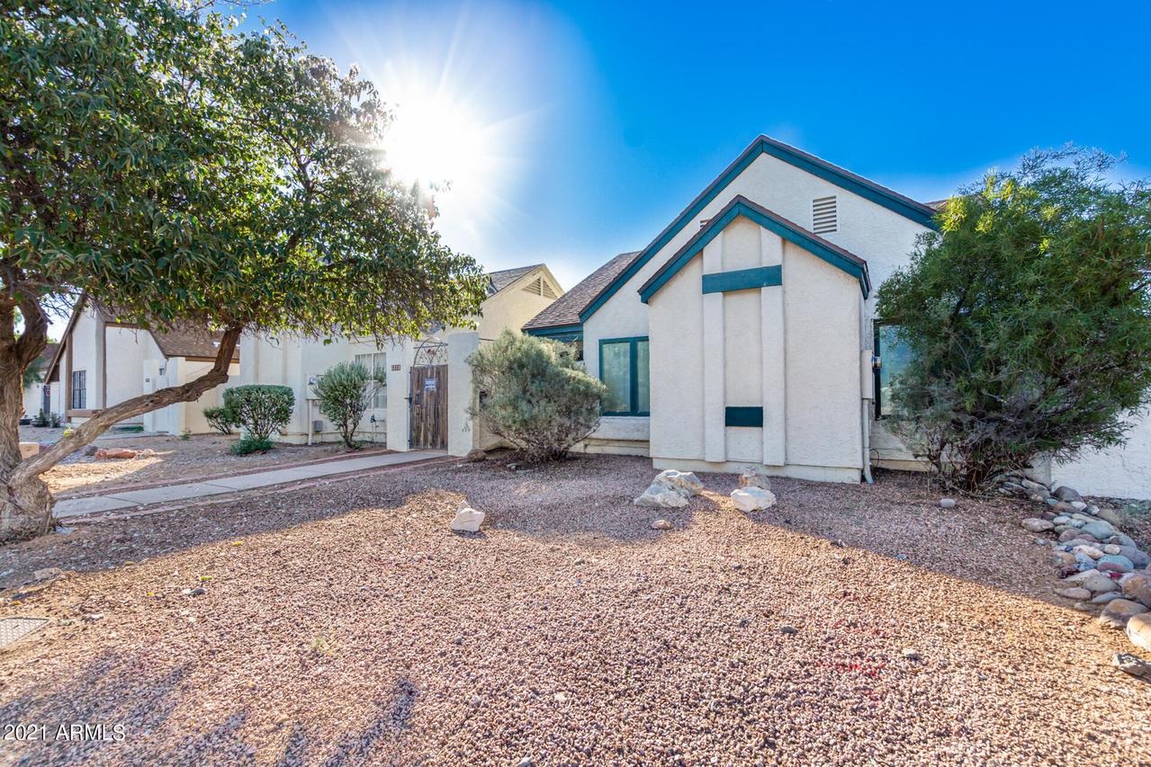 2113 W Rose Garden Ln., Phoenix, AZ 85027