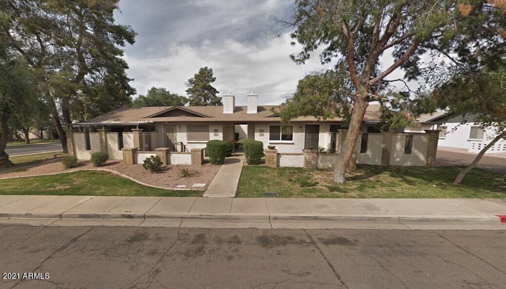 916 W Laguna Dr., Tempe, AZ 85282