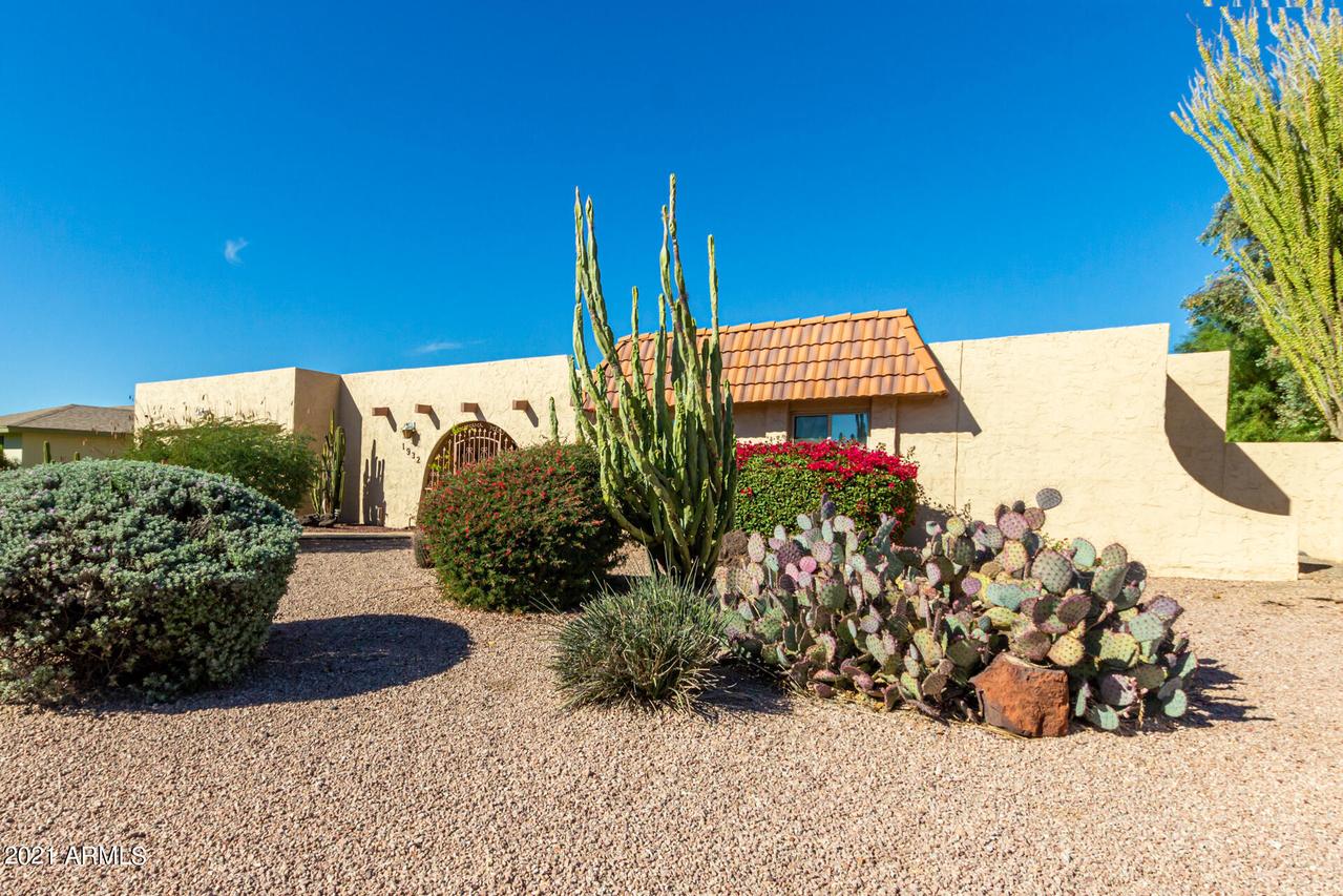 1932 E Downing St., Mesa, AZ 85203