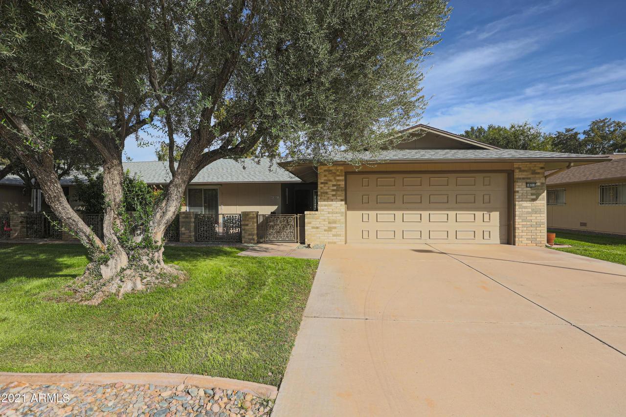 18211 N 125th Ave., Sun City West, AZ 85375