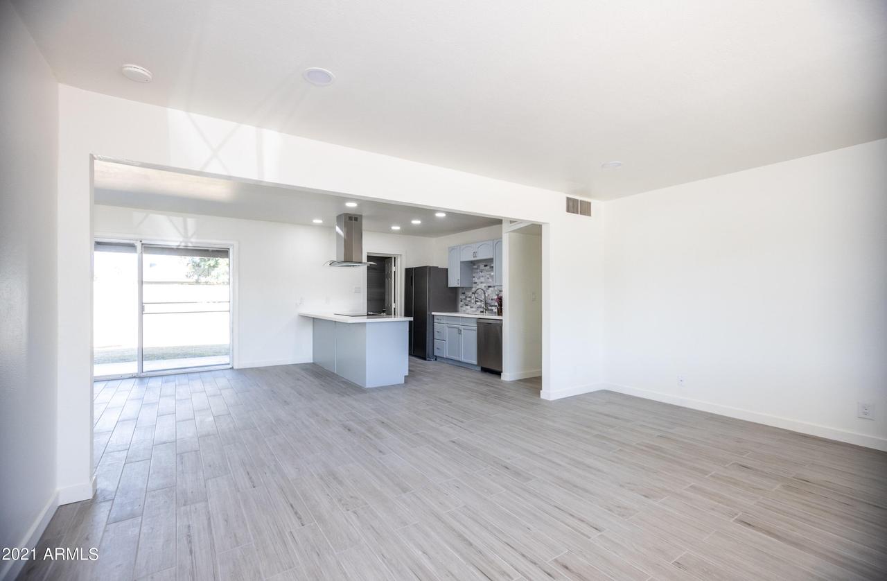 6832 E Portland St., Scottsdale, AZ 85257