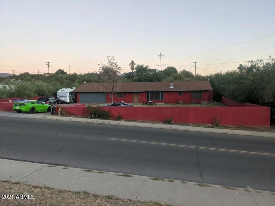 206 S Upton Dr., Kearny, AZ 85137