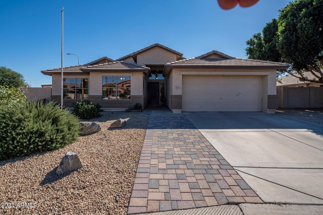 2433 E Morelos St., Chandler, AZ 85225