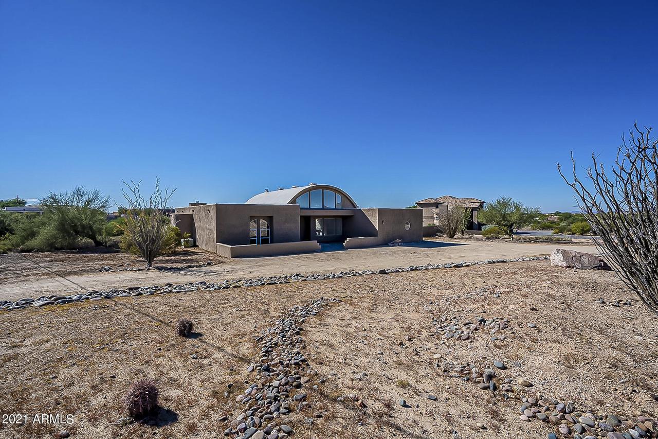 40116 N Central Ave., Phoenix, AZ 85086