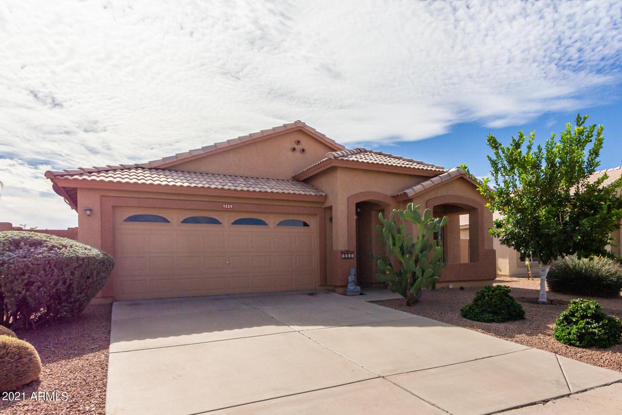 9239 E Medina Ave., Mesa, AZ 85209