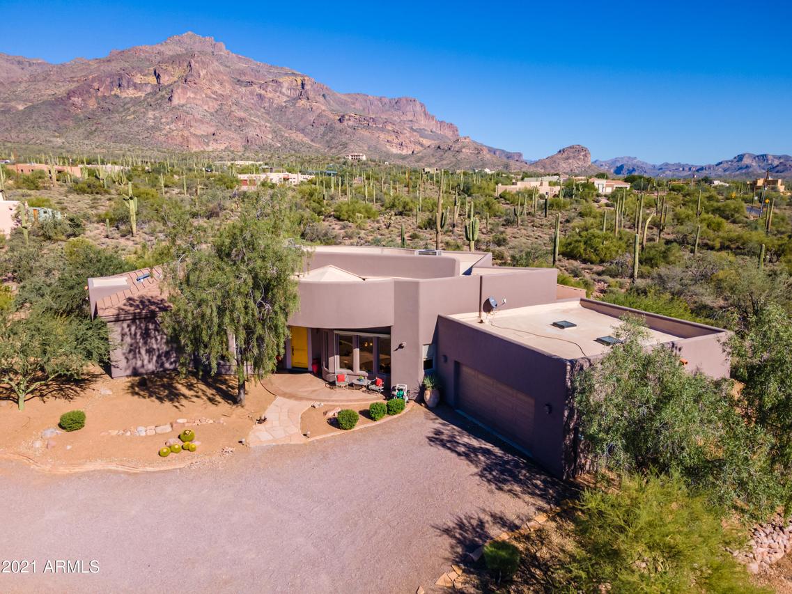 2713 S Falling Star Rd., Gold Canyon, AZ 85118