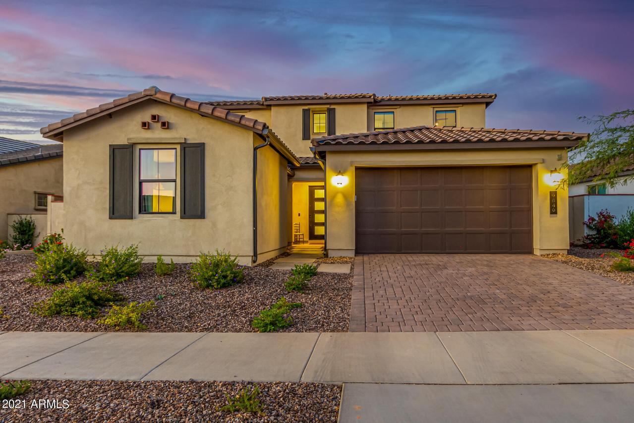 9846 E Resistance Ave., Mesa, AZ 85212