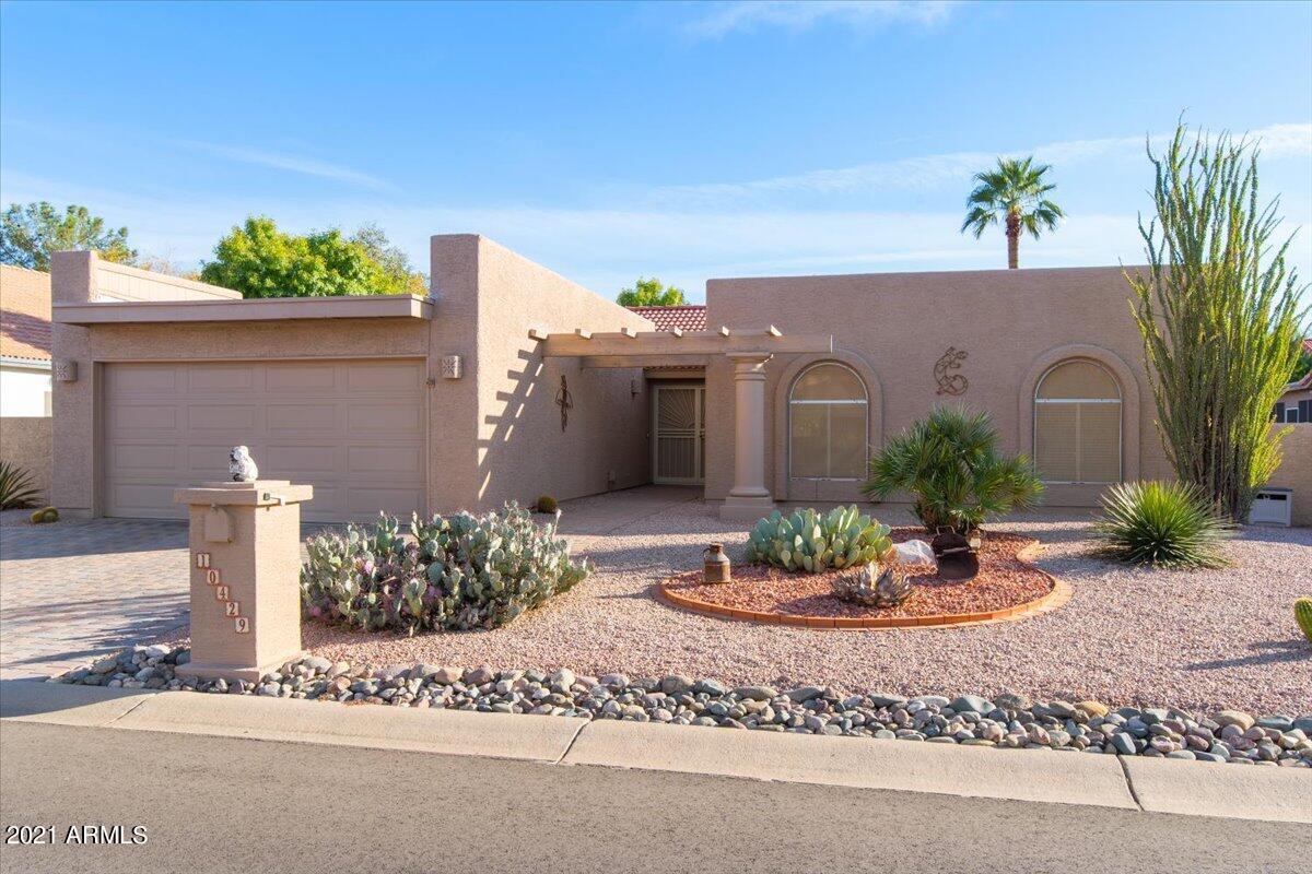 10429 E Nacoma Dr., Sun Lakes, AZ 85248