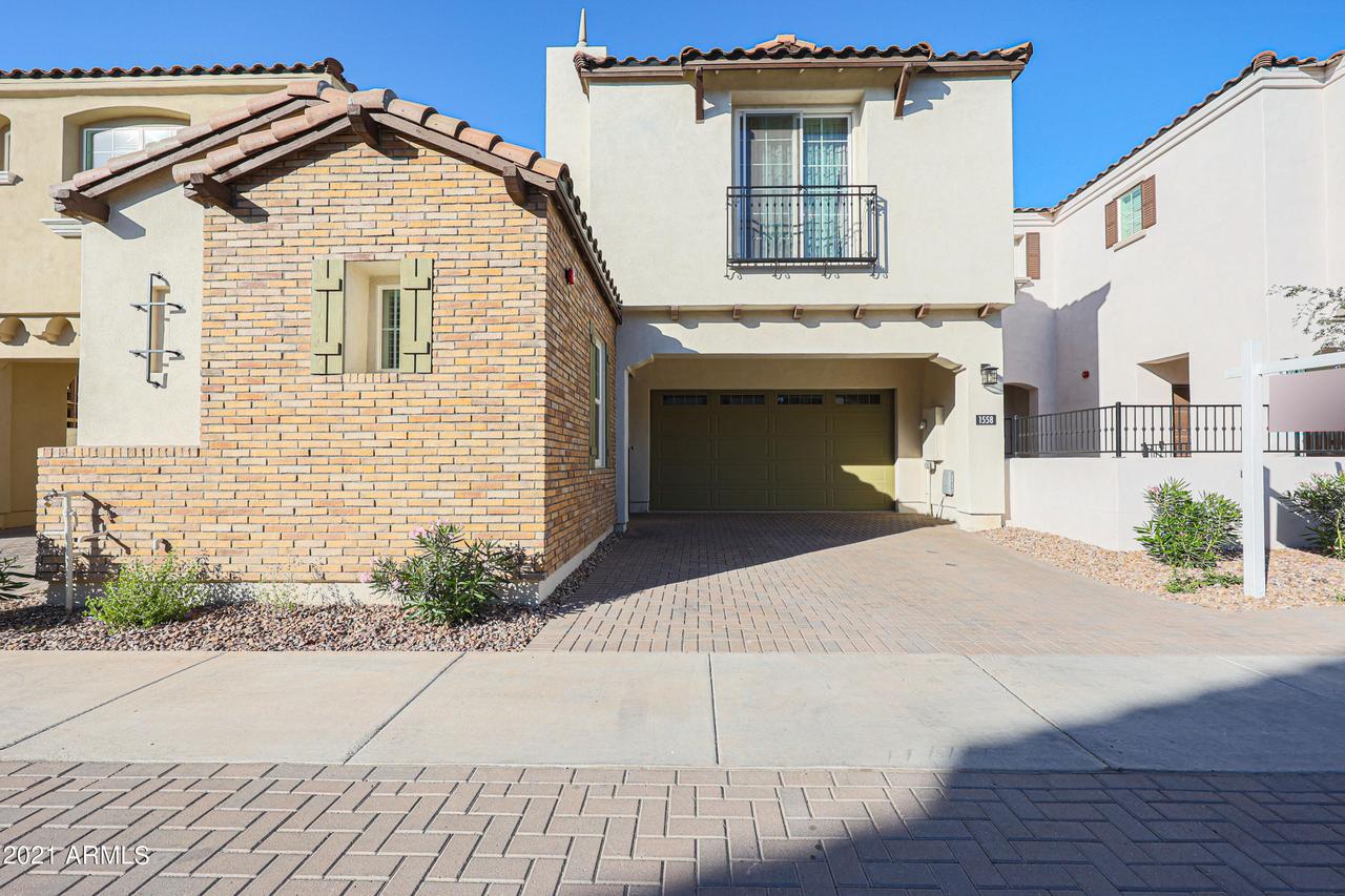 1558 E Shannon St., Gilbert, AZ 85295
