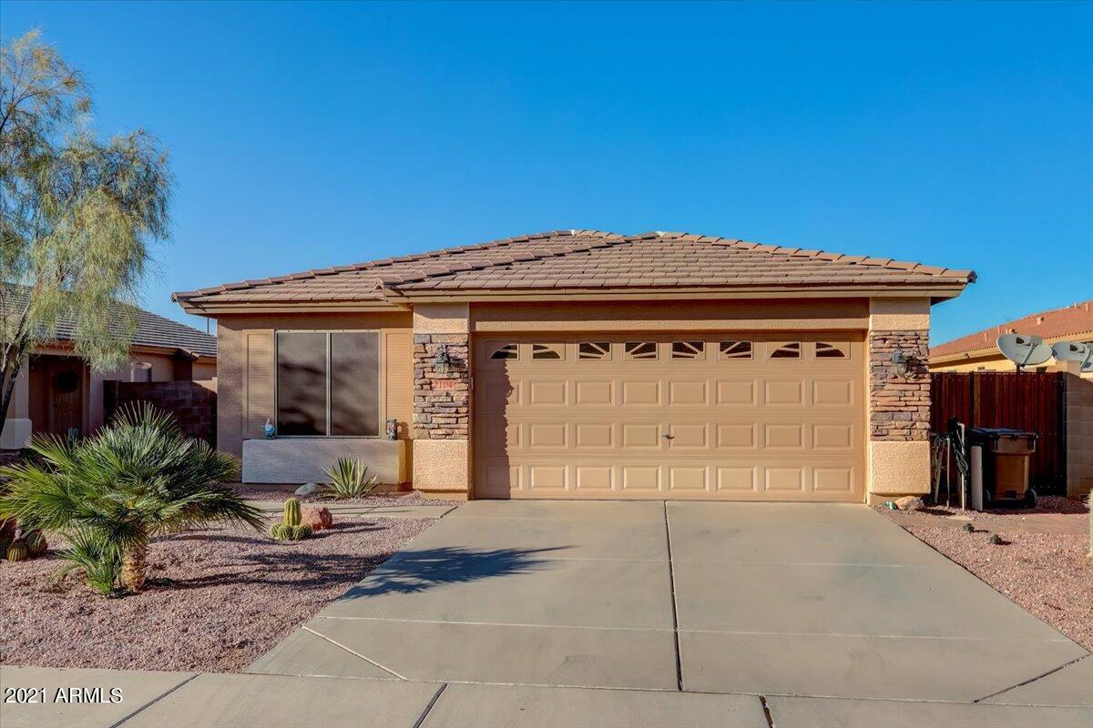 2104 W Allens Peak Dr., Queen Creek, AZ 85144