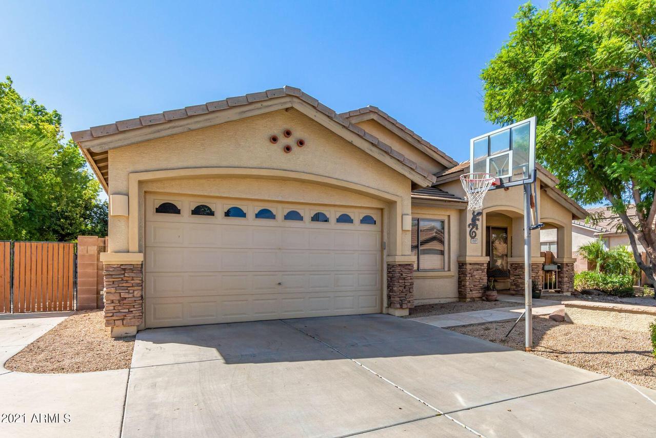 1849 E Lynx Pl., Chandler, AZ 85249