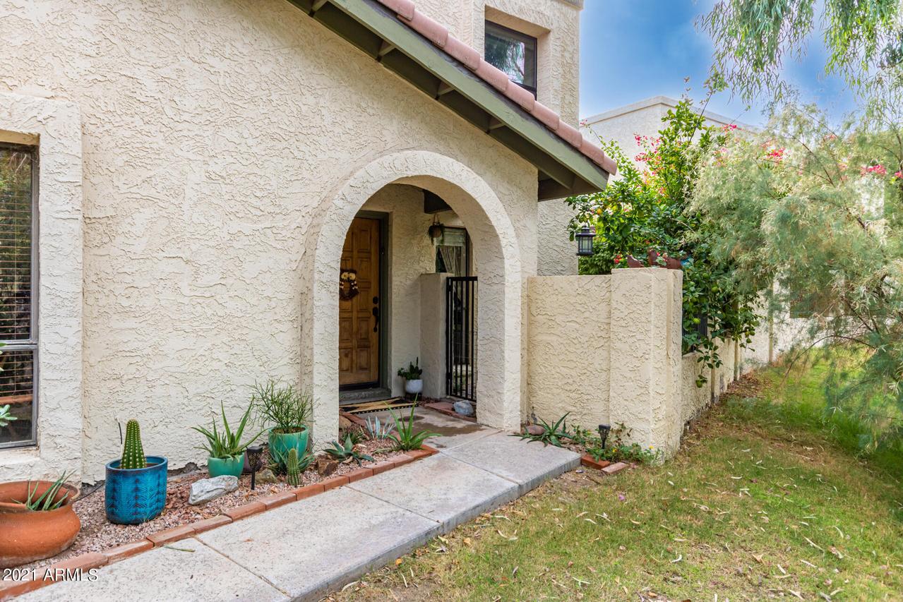 4814 E Hazel Dr. #2, Phoenix, AZ 85044