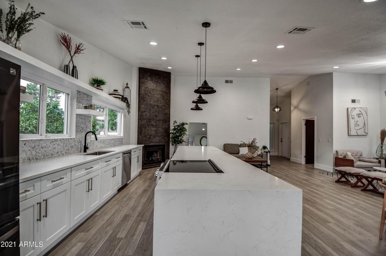 6201 E Carolina Dr., Scottsdale, AZ 85254