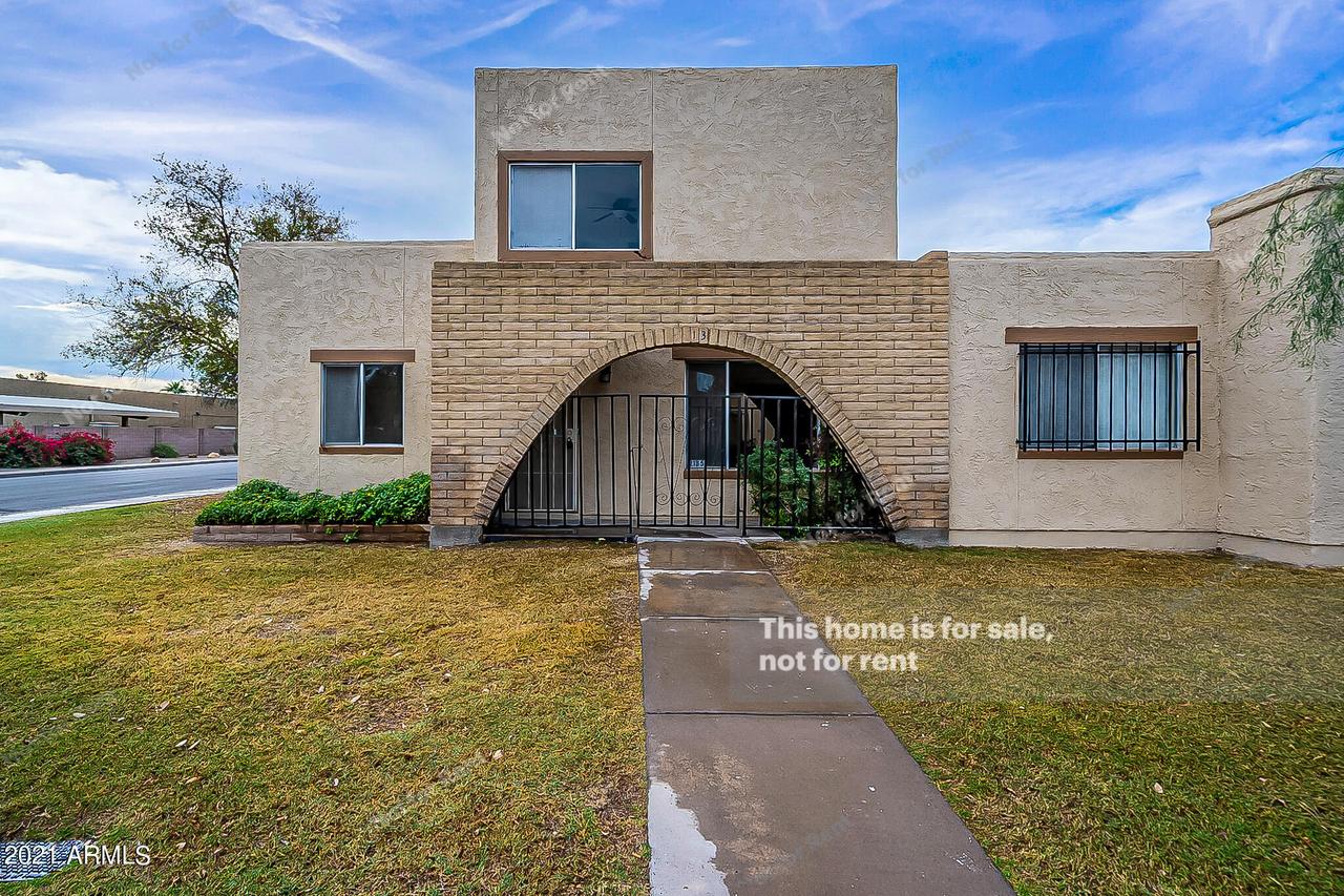 2135 E Dunbar Dr., Tempe, AZ 85282