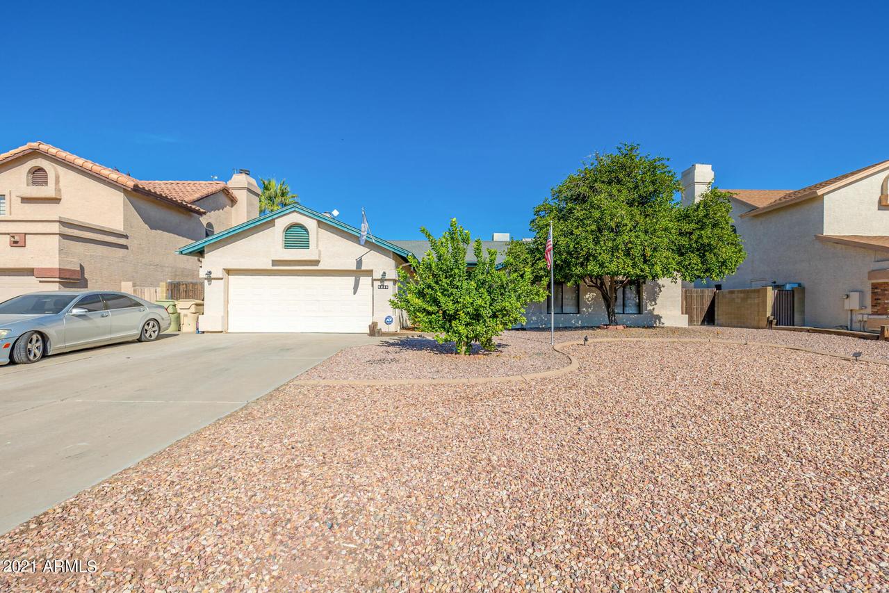 6038 W Paradise Ln., Glendale, AZ 85306