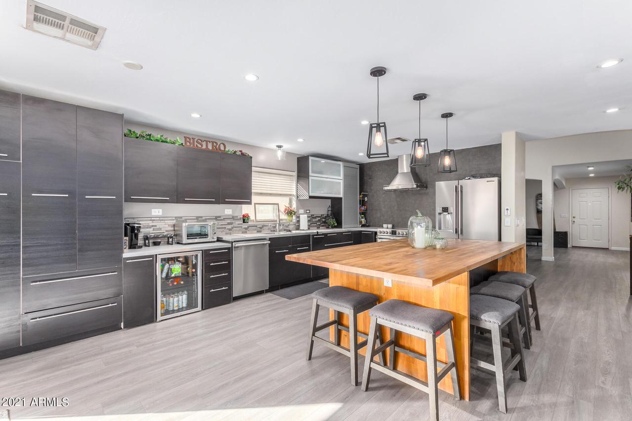 12219 W Monte Lindo Ln., Sun City, AZ 85373