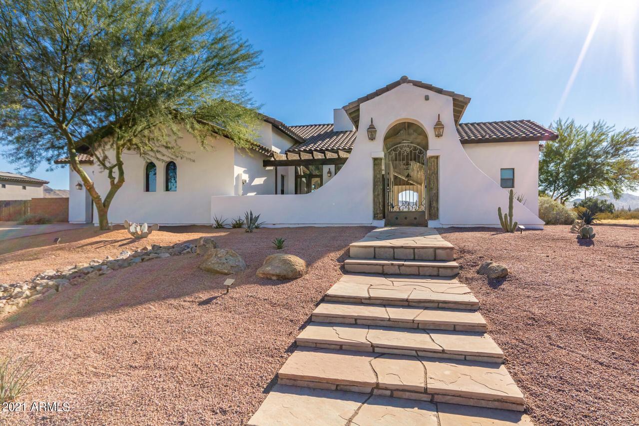 11023 W Dove Roost Rd., Queen Creek, AZ 85144