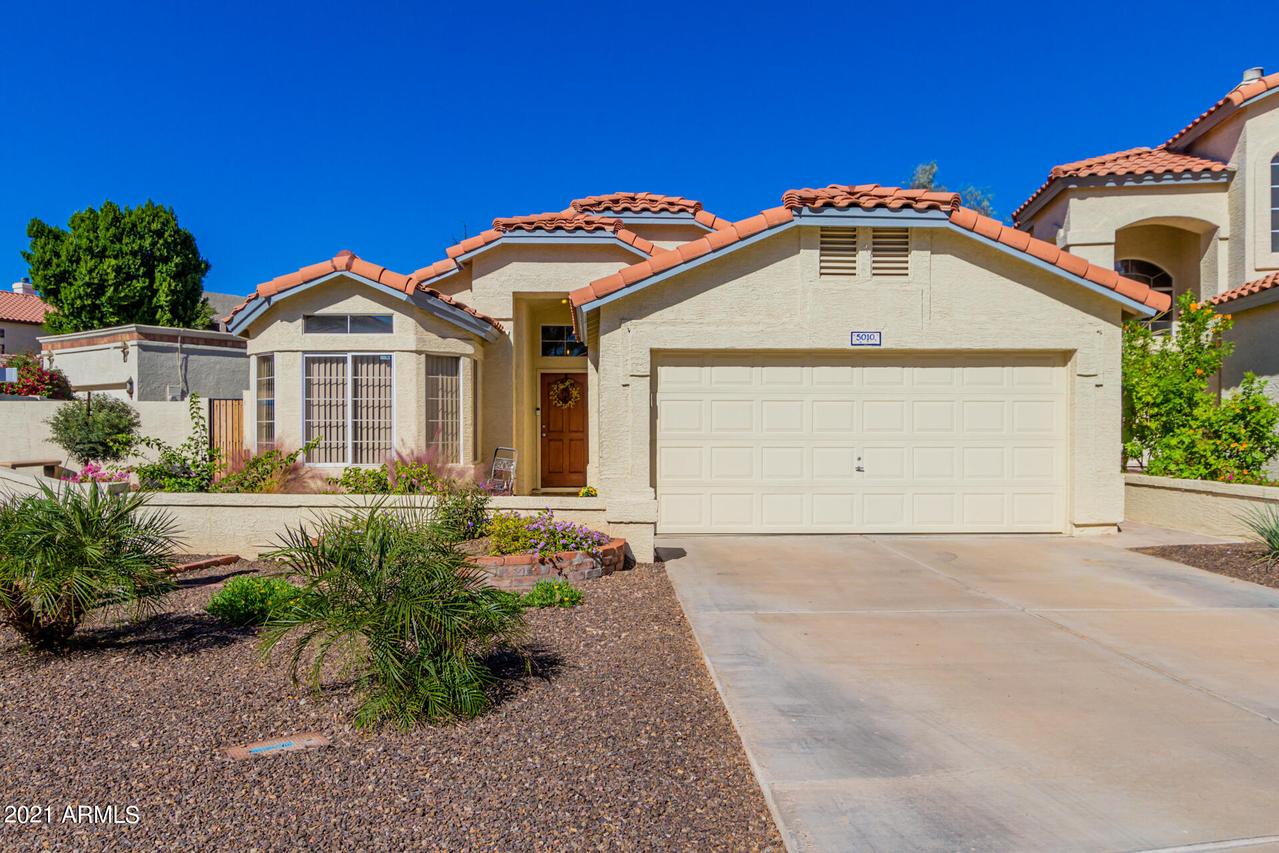 5010 E Paseo Way, Phoenix, AZ 85044